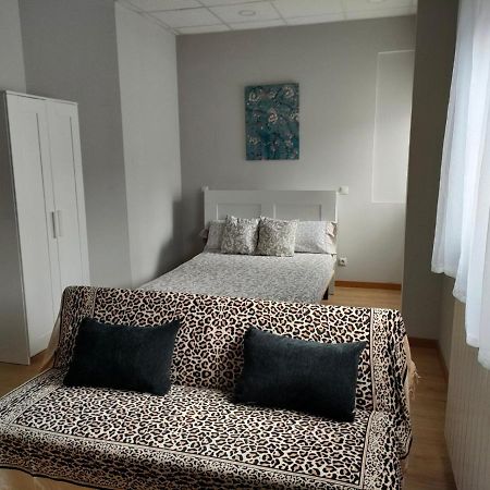 Apartamento Coqueto Ideal Parejas Bilbao Exterior photo