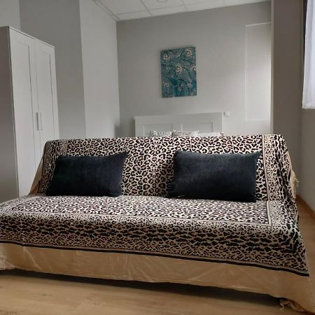 Apartamento Coqueto Ideal Parejas Bilbao Exterior photo